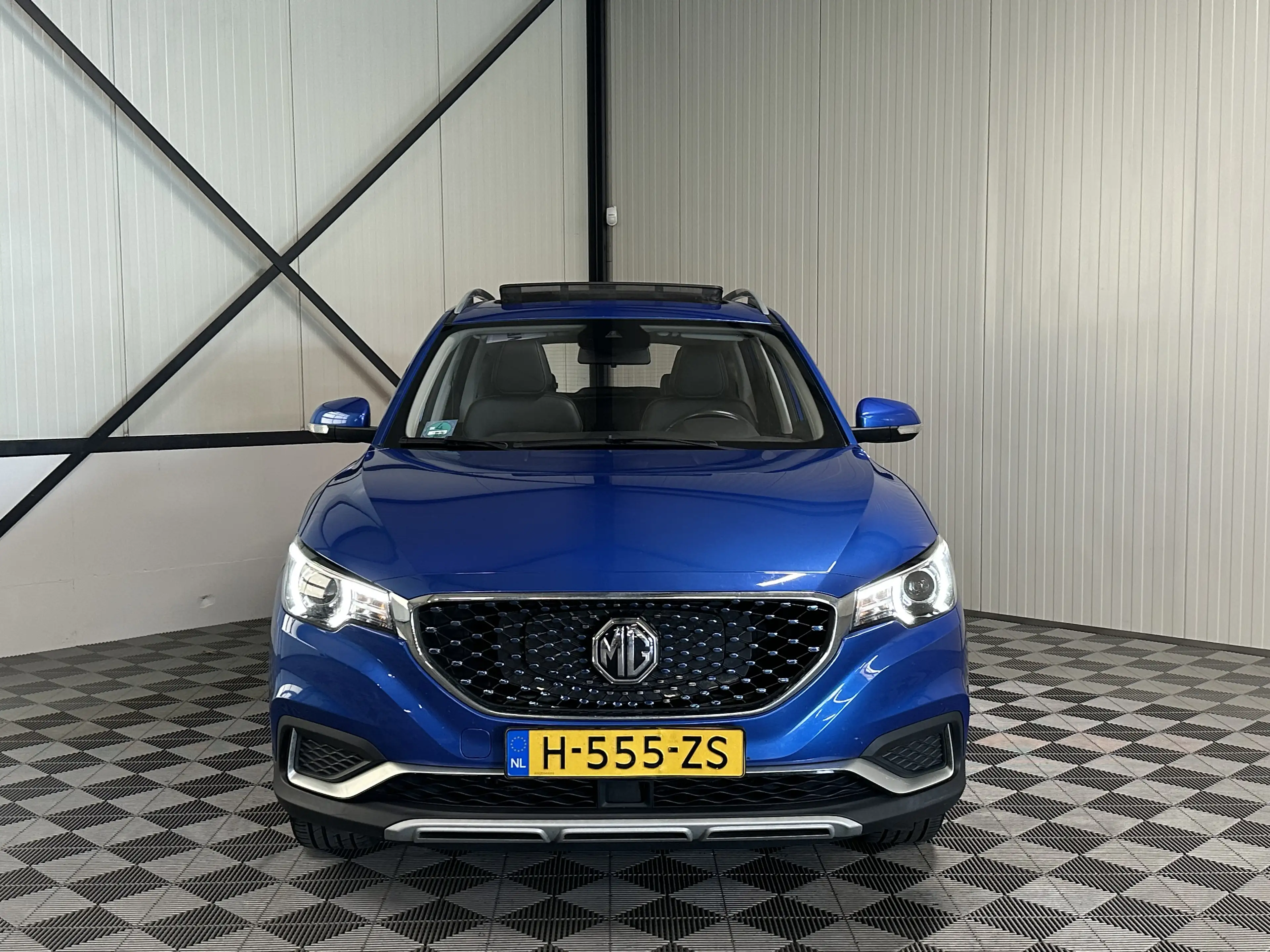 MG ZS MG EV Luxury 45kWh SOH 86% | Pano | Leer | Navi | — photo 10