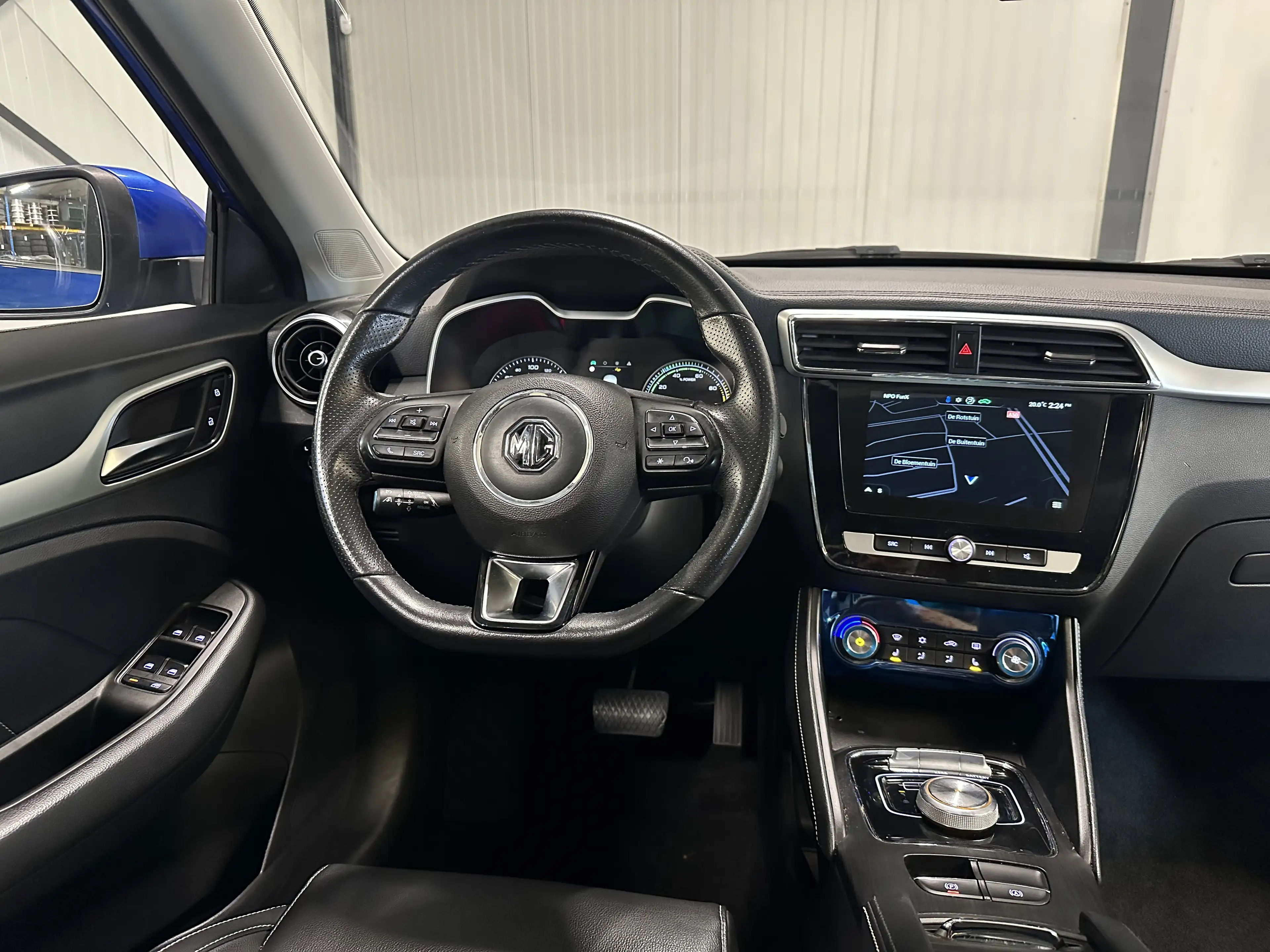 MG ZS MG EV Luxury 45kWh SOH 86% | Pano | Leer | Navi | — photo 3