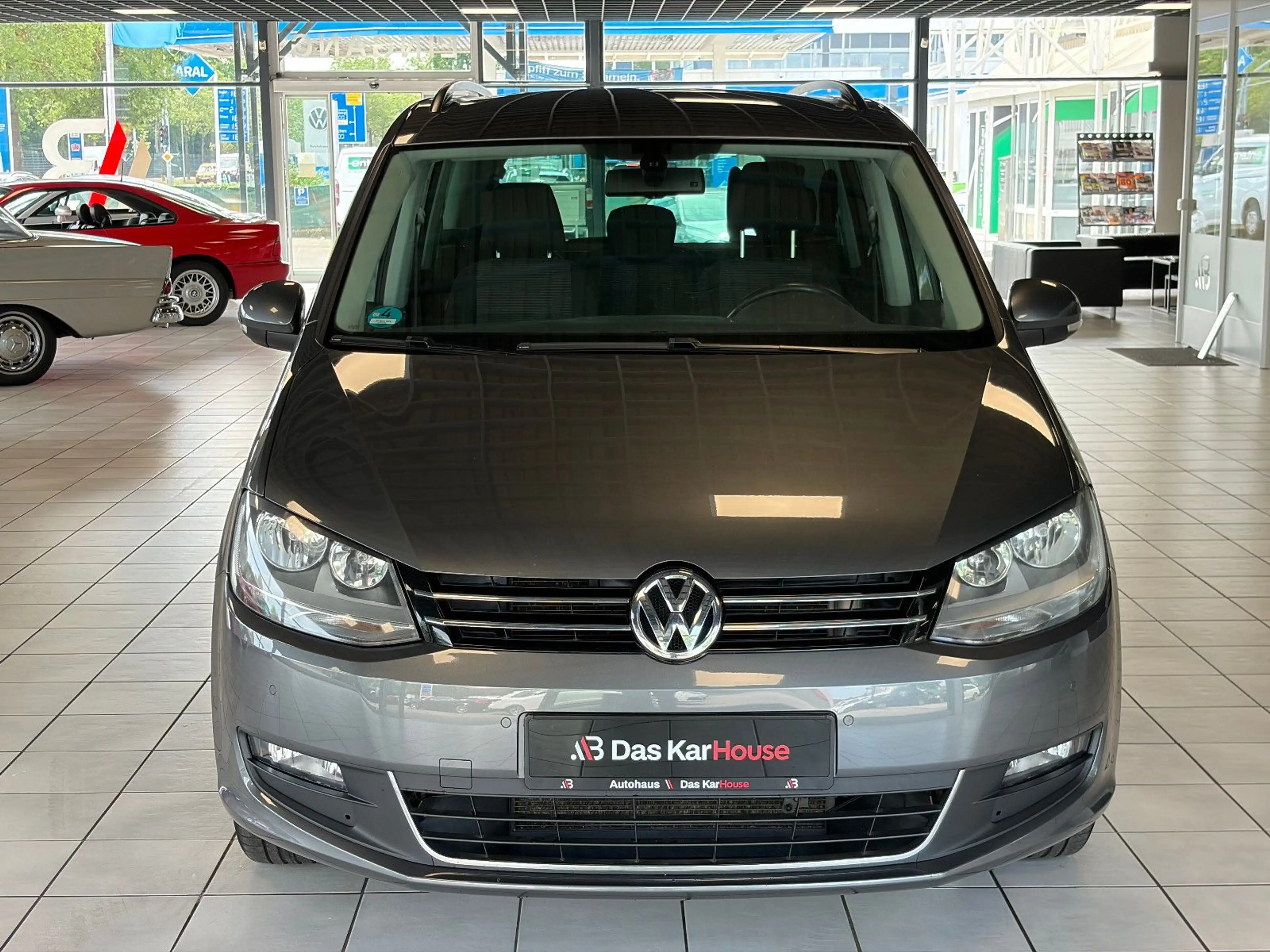 Volkswagen Sharan 2.0 TDI DSG Comfortline BMT · 7 Sitzer · — photo 11