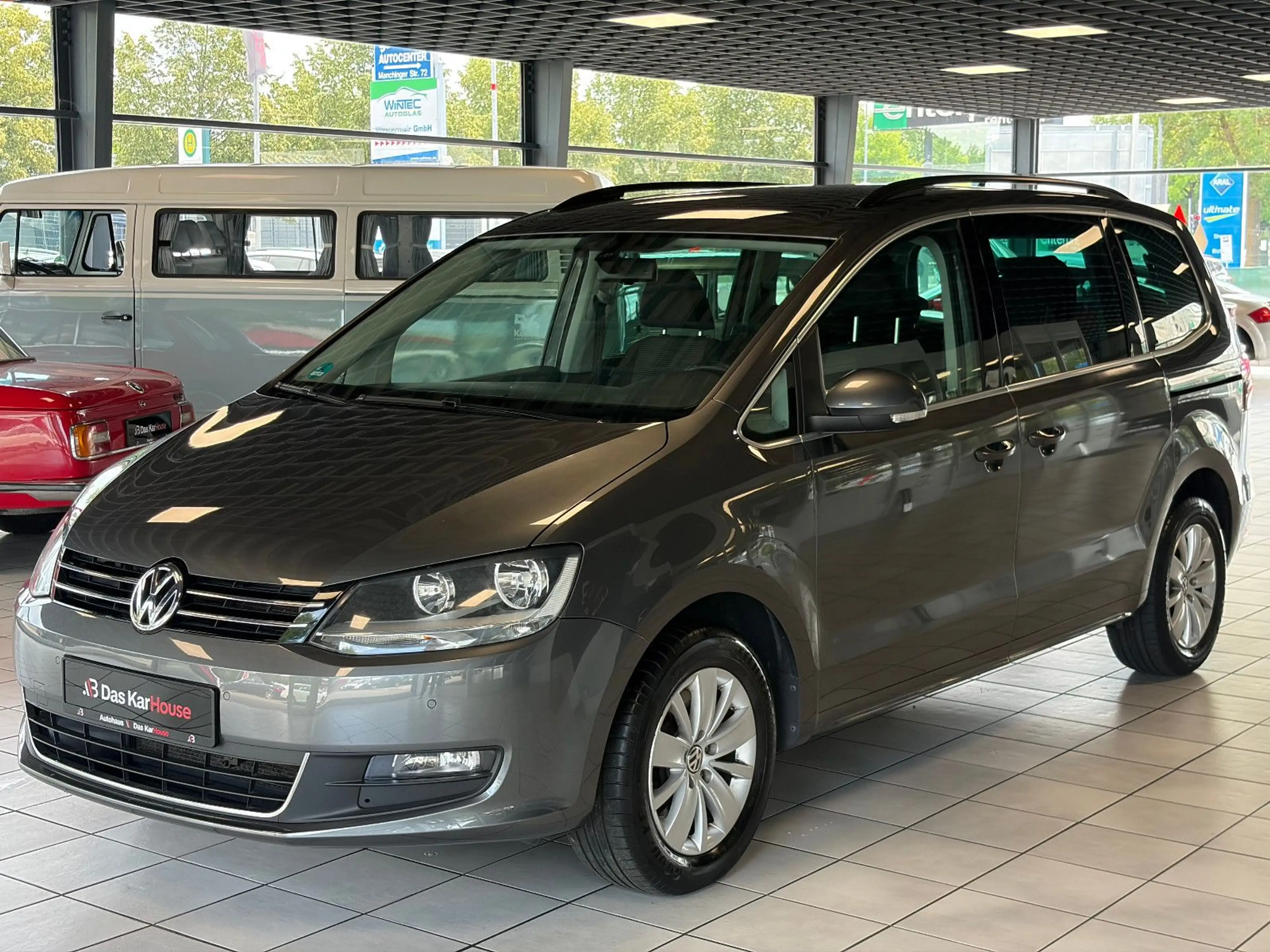 Volkswagen Sharan 2.0 TDI DSG Comfortline BMT · 7 Sitzer · — photo 10