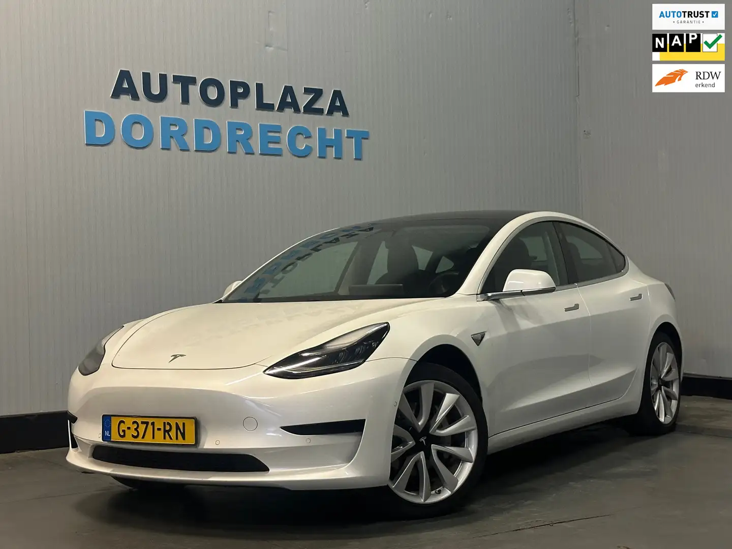 Tesla Model 3 Standard RWD Plus 60 kWh Wit - 1