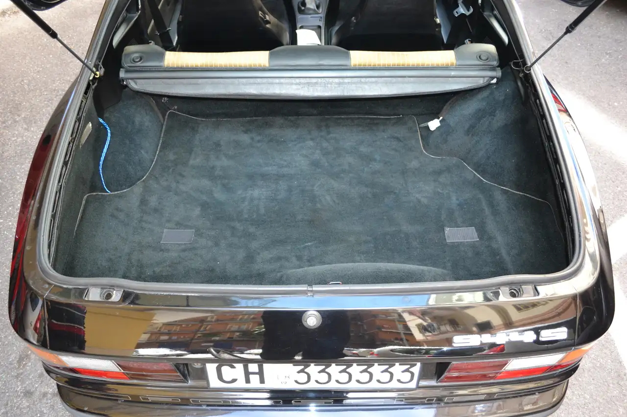 Porsche 944 Coupe 2.5 S, foto 9