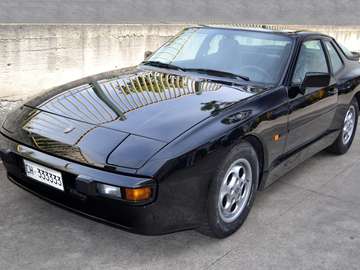 944 Coupe 2.5 S