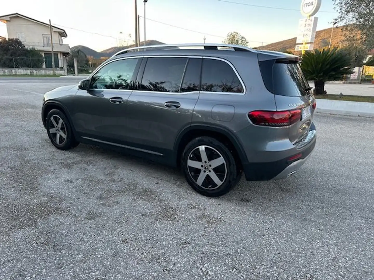 Mercedes-Benz GLB 200 GLB - X247 2019 Sport auto Grigio - 1