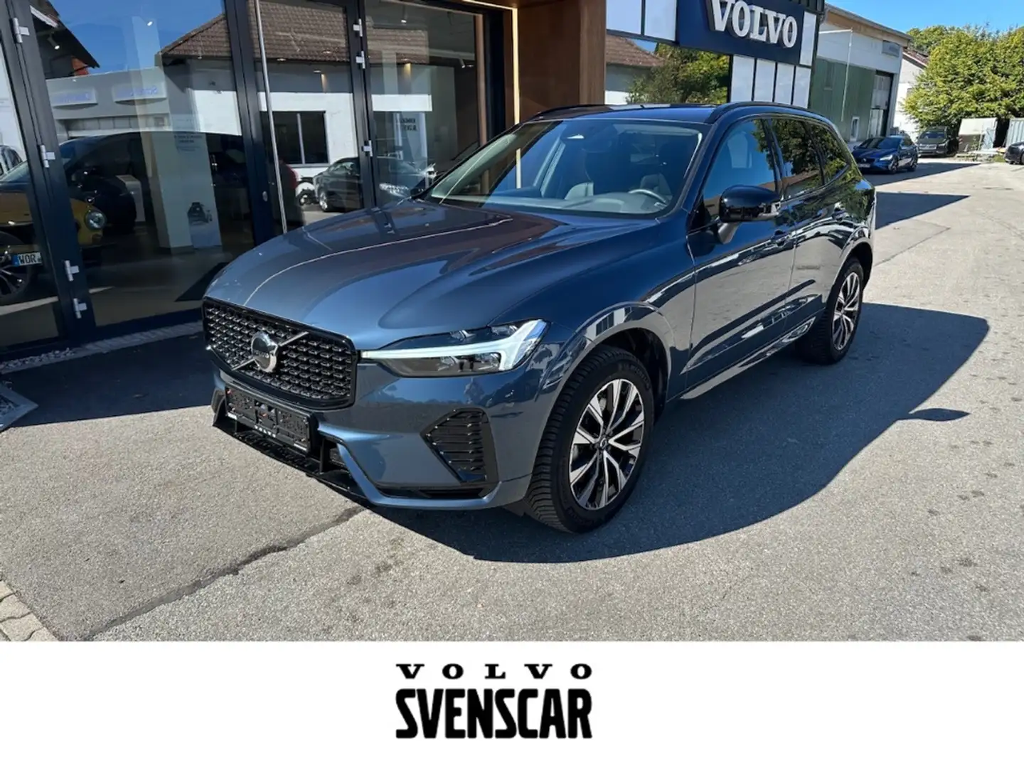Volvo XC60 Plus Dark 2WD B4 Diesel EU6d StandHZG Digitales Co Bleu - 1