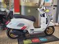 Vespa GTS Super Racing Sixties 300 Hpe Abs/Asr Bianco - thumbnail 1