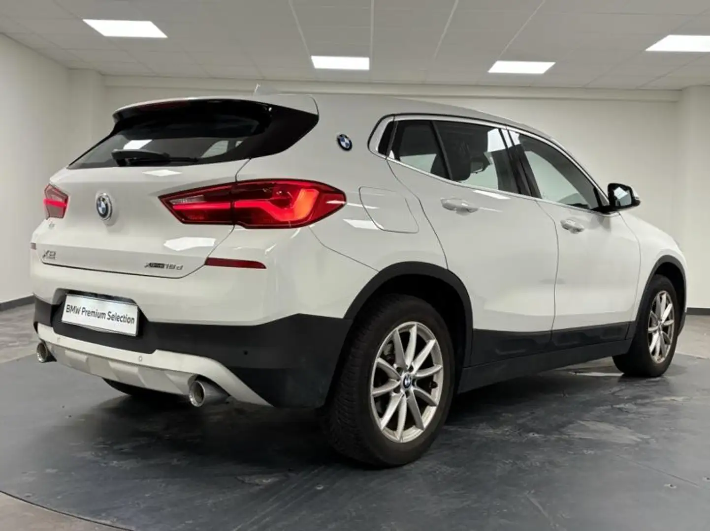 BMW X2 xDrive18dA 150ch Business Design Euro6d-T Blanc - 2