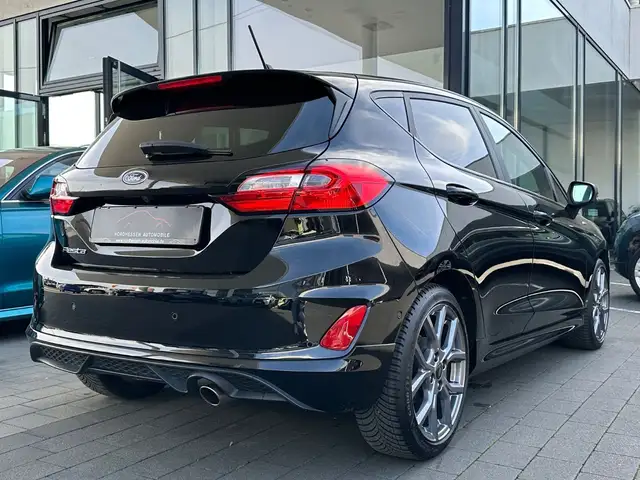 Ford Fiesta view 4