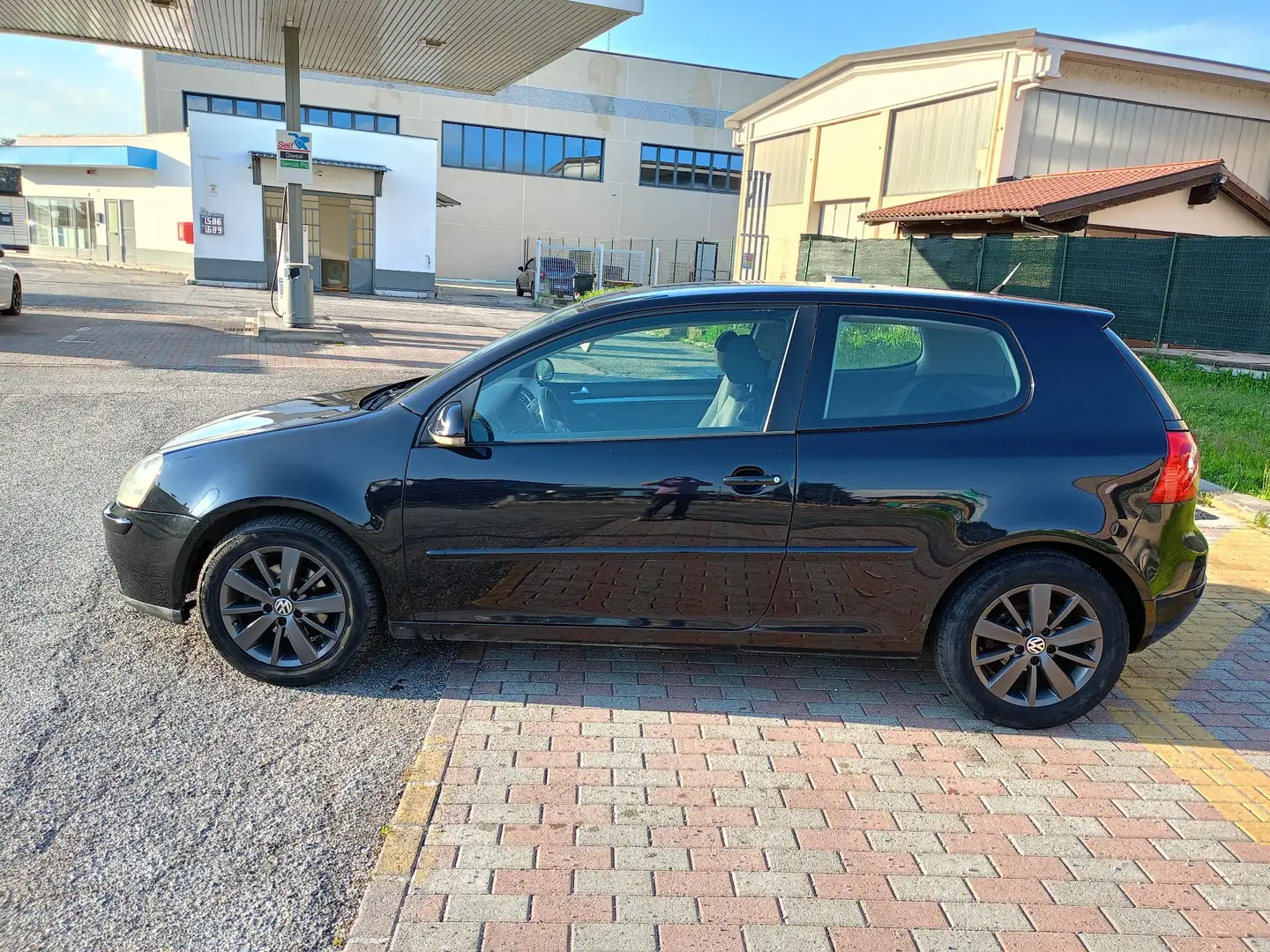 Volkswagen Golf 3p 1.6 Comfortline bi-fuel G - 2