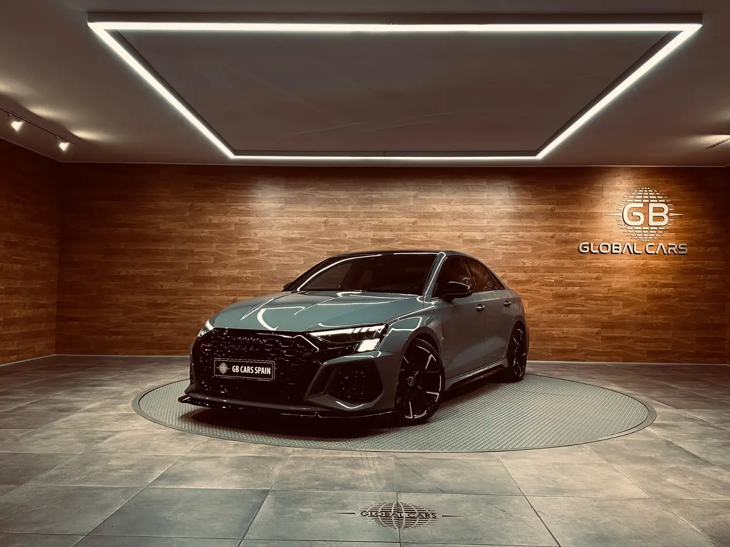 Audi RS3 Sedán quattro S tronic Gris - 1