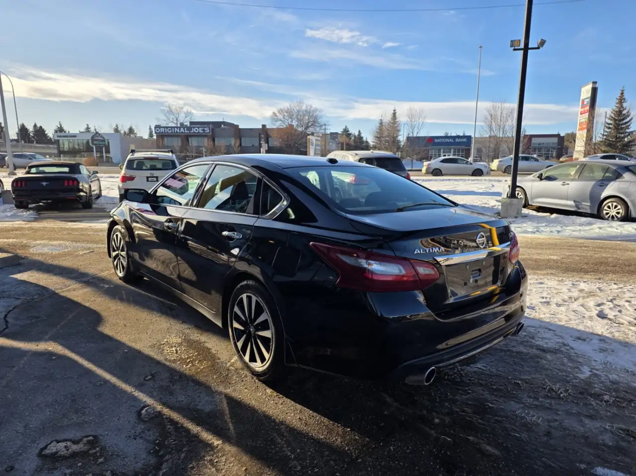 Nissan Altima снимка Nissan Altima