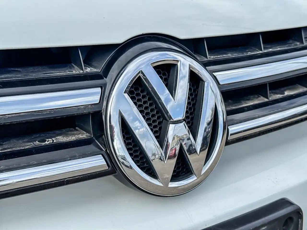 Volkswagen Touareg снимка Volkswagen Touareg