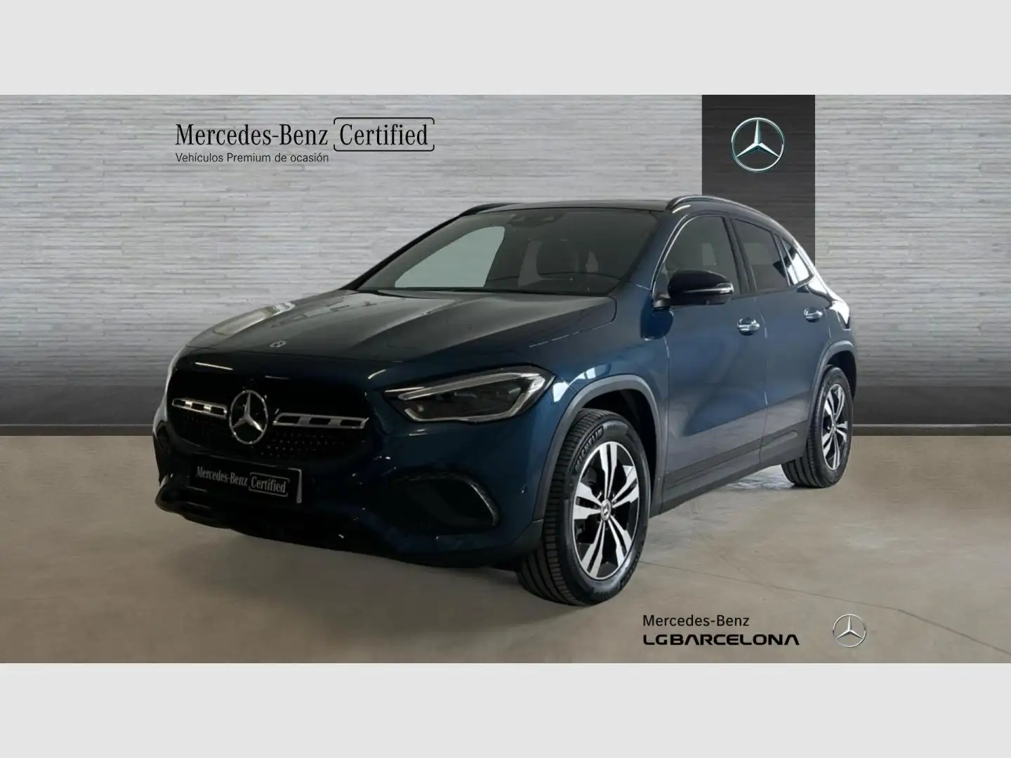 Mercedes-Benz GLA 250 4Matic 8G-DCT Blau - 1