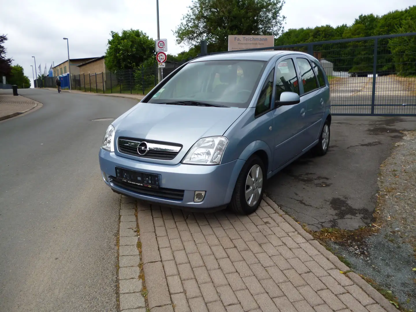 Opel Meriva 1.6 16V Edition Blau - 1