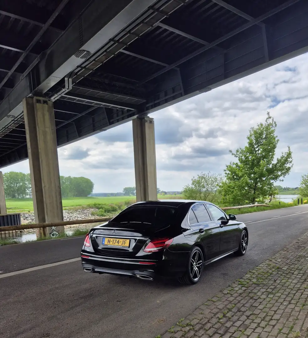 Mercedes-Benz E 200 Business Sol. Zwart - 2
