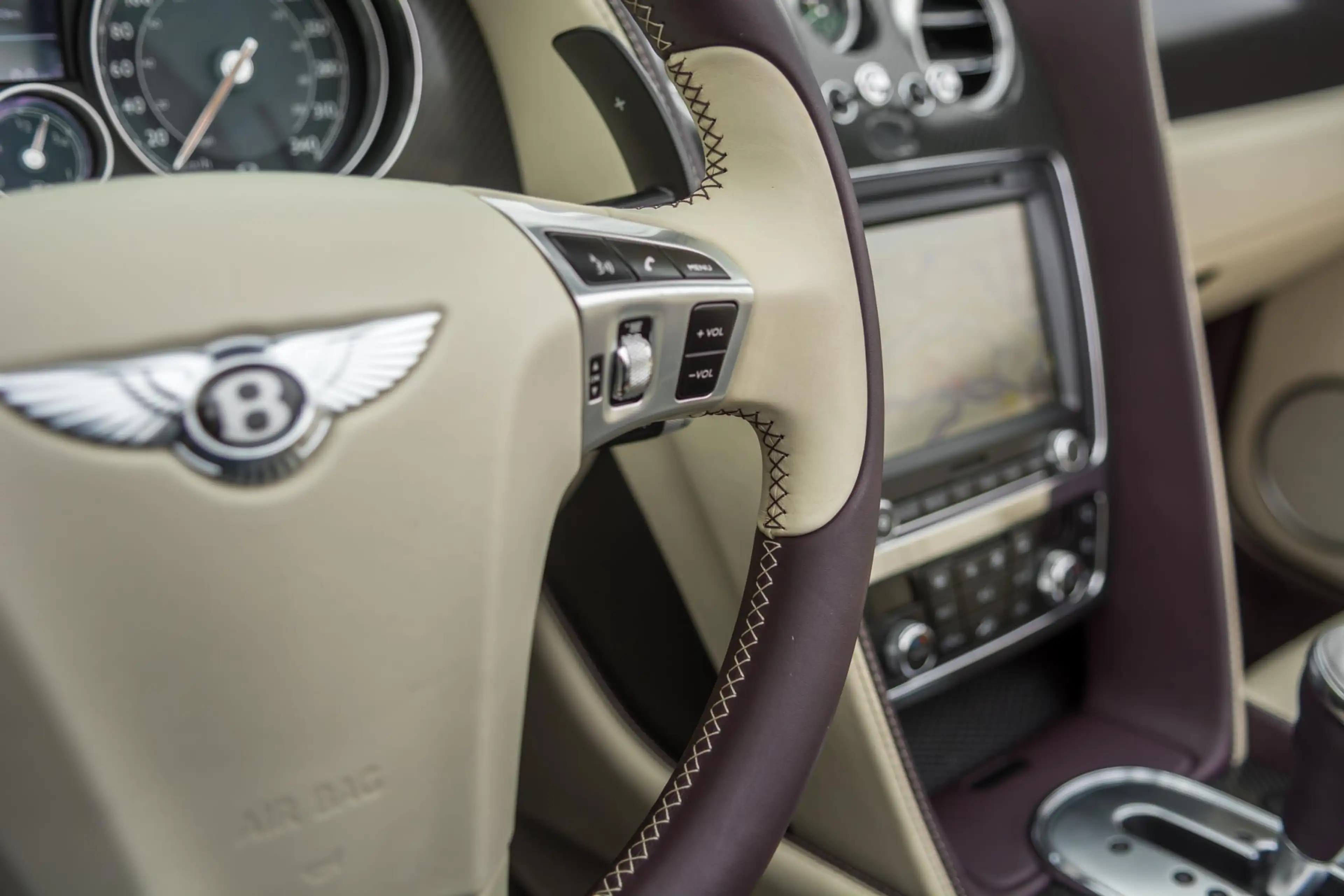 Bentley Continental GTC 4.0 V8 |Paint on Request-kleur|Massage|Stoelvent/V — photo 12