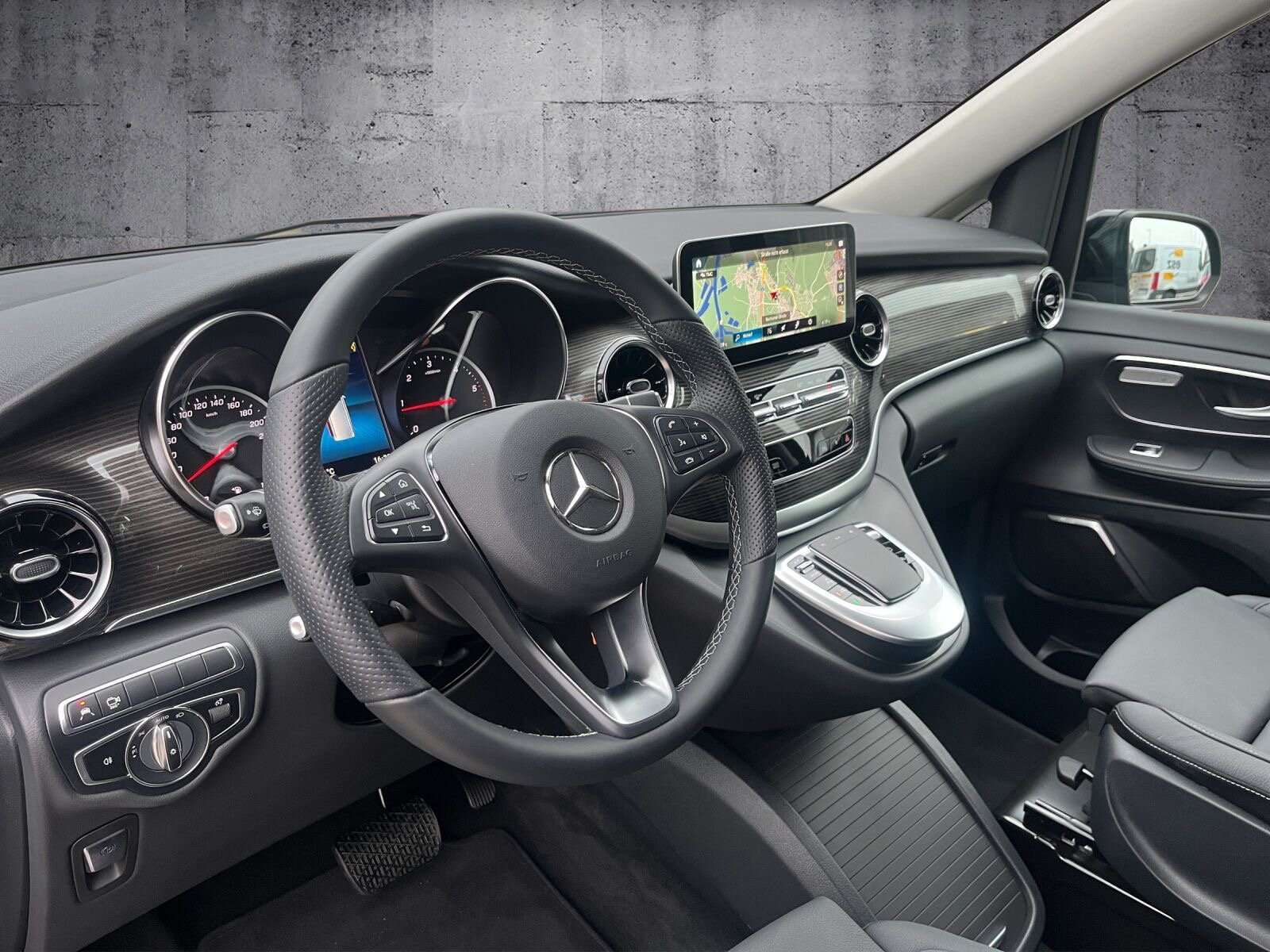 Mercedes-Benz V 250