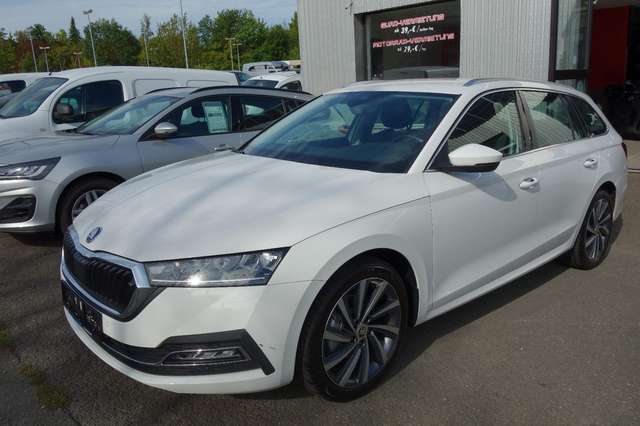 Imagine Skoda Octavia Combi First Edition LED AHK