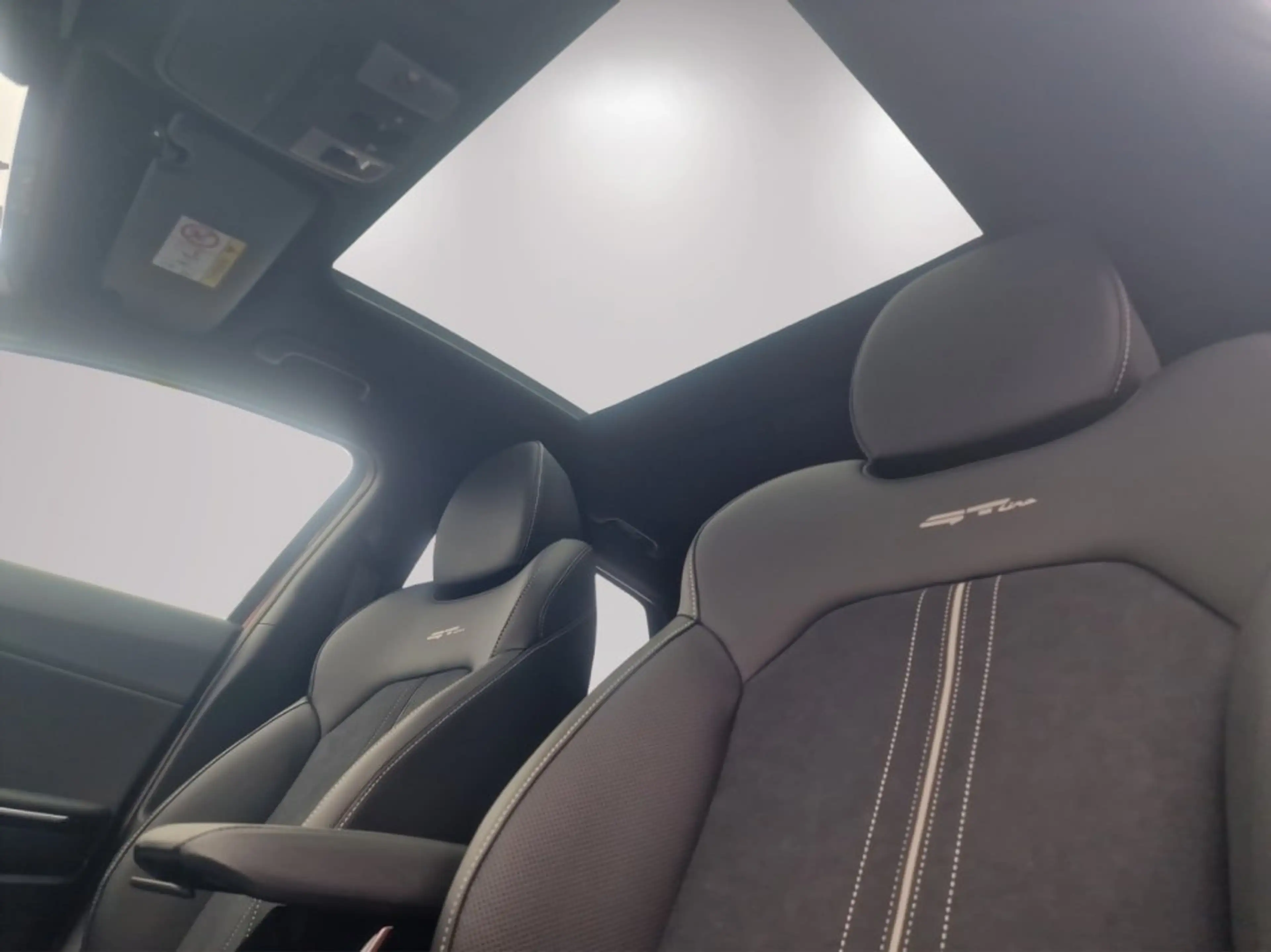 Kia ProCeed / pro_cee'd PROCEED GT-LINE UVO 1.5 TGDI 48V DCT7 — photo 15