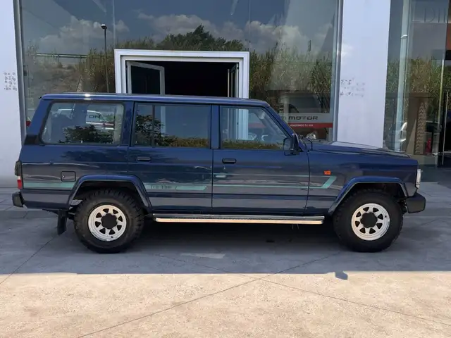 Nissan Patrol Wagon TD Top Line 6 cil