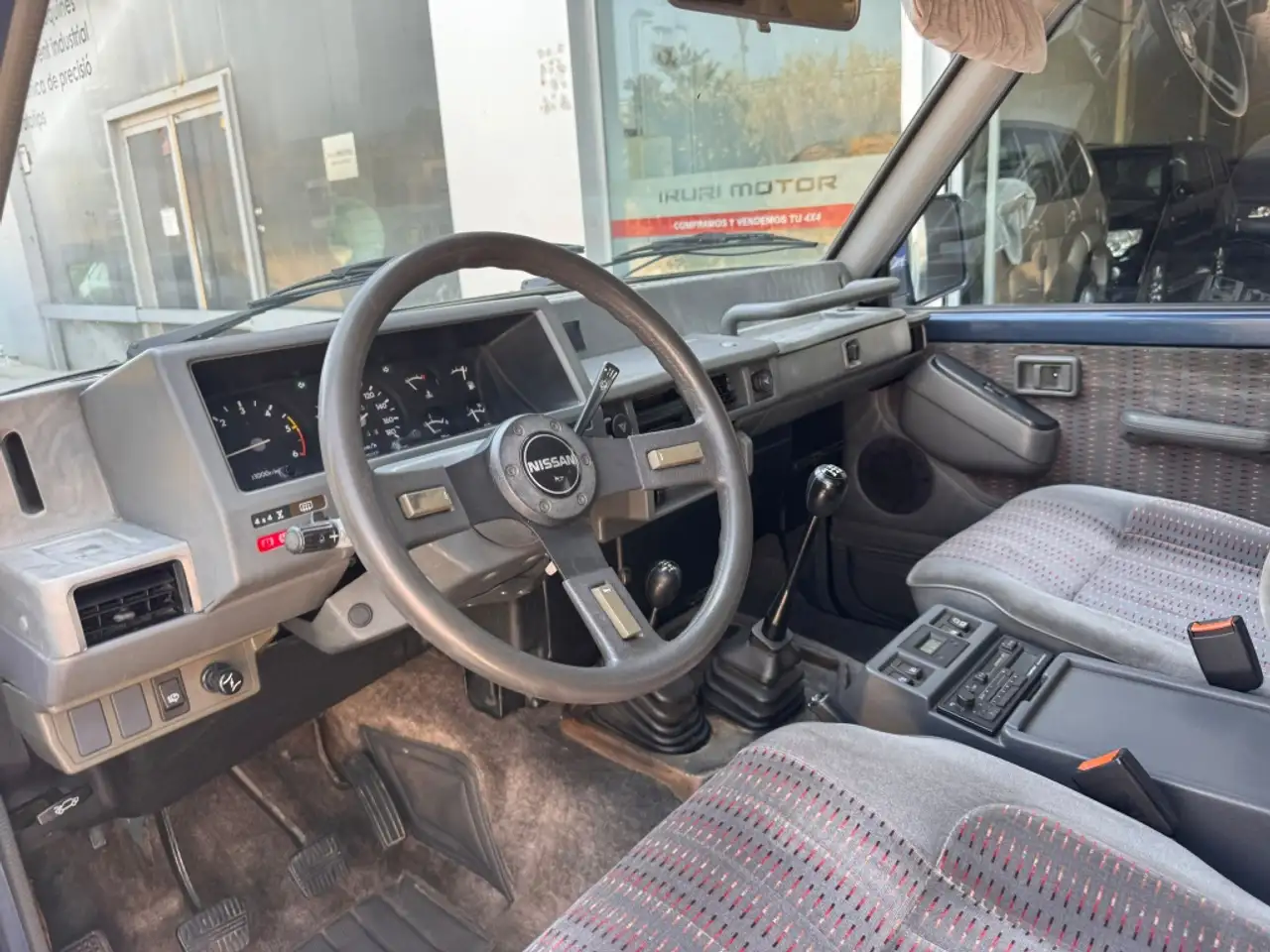 Nissan Patrol Wagon TD Top Line 6 cil, foto 9