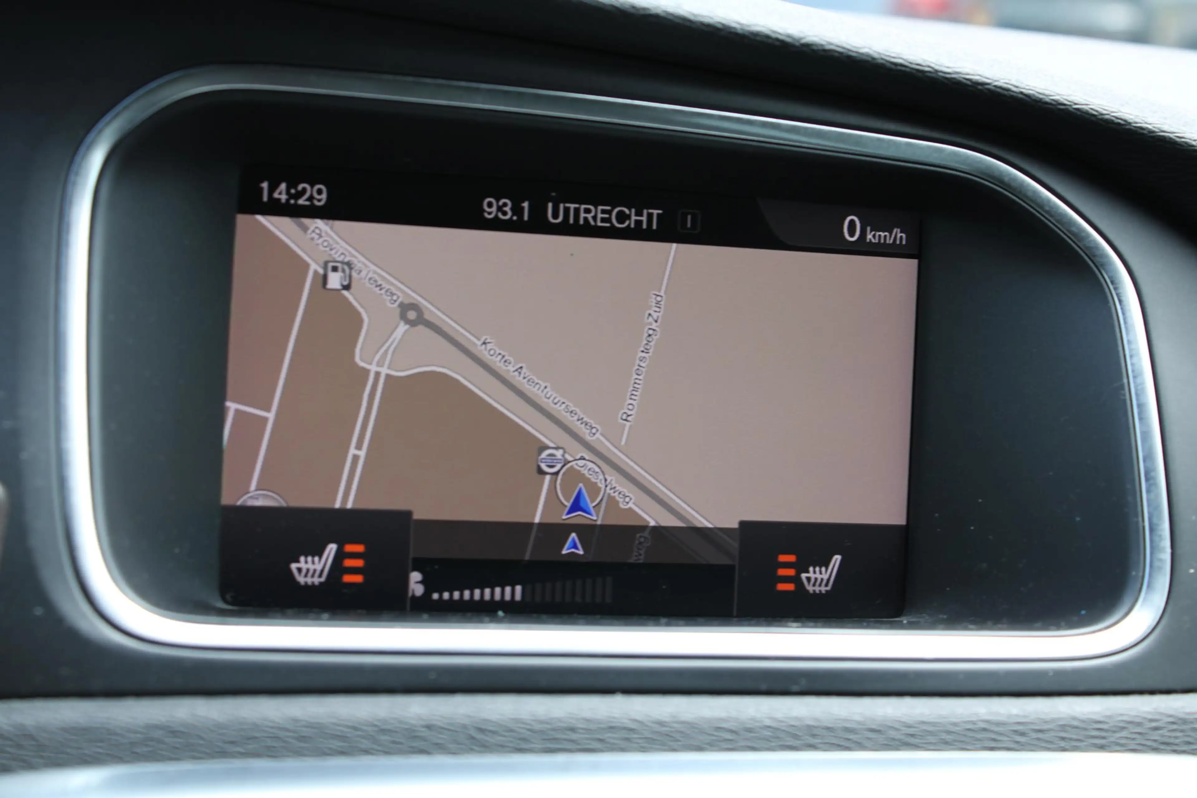 Volvo V40 Cross Country T3Automaat Nordic+ | Interieur Voorverwarming| Ver — photo 14