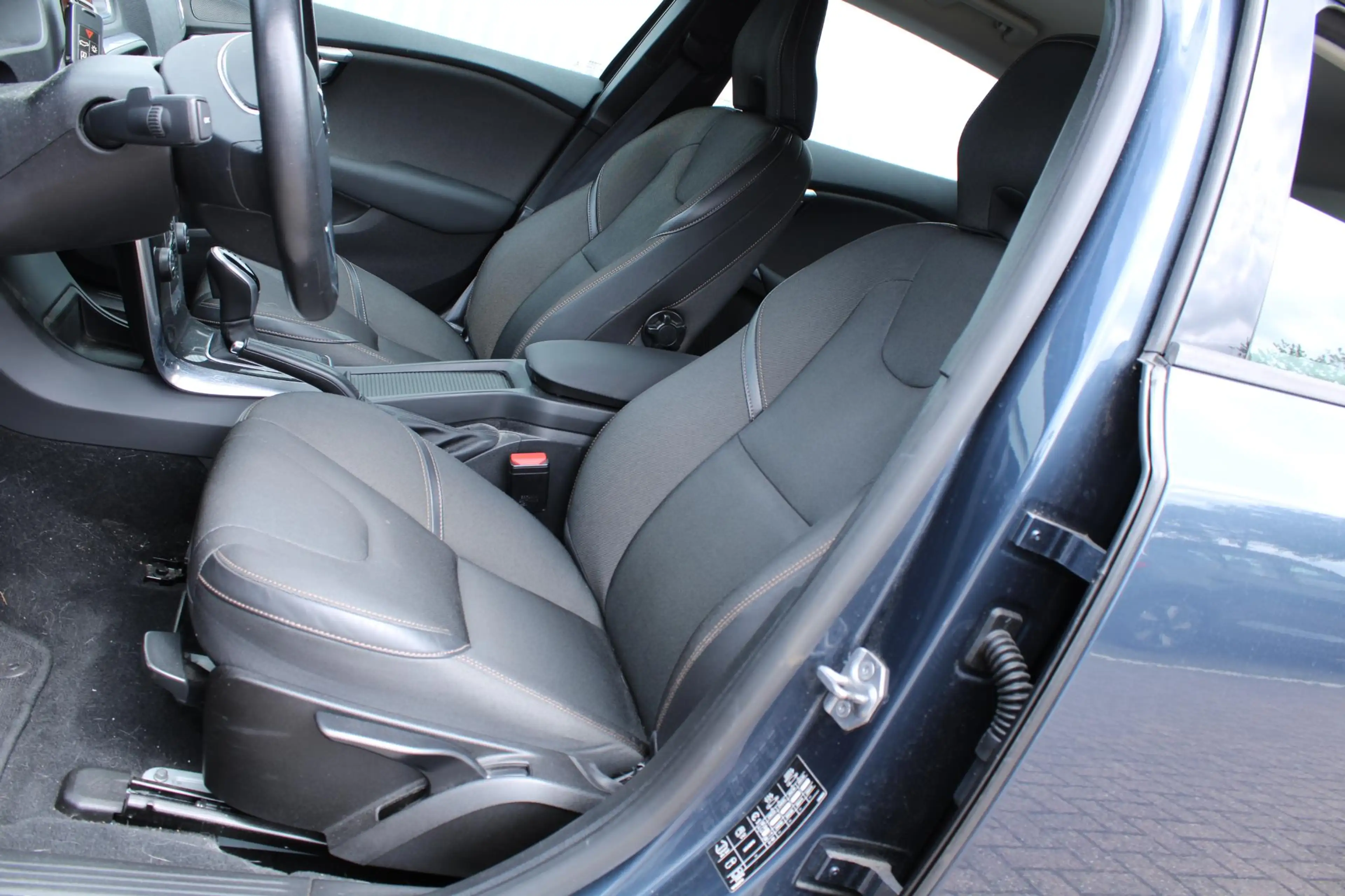 Volvo V40 Cross Country T3Automaat Nordic+ | Interieur Voorverwarming| Ver — photo 8