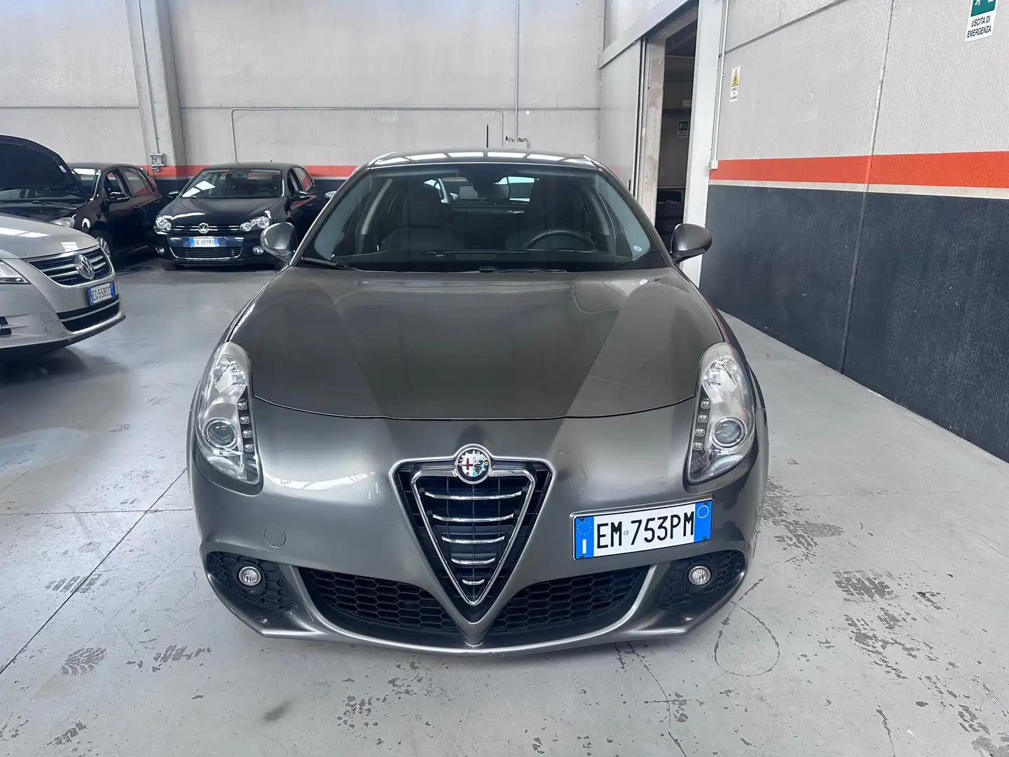 Alfa Romeo Giulietta Giulietta 1.4 t. Progression GPL Grijs - 2