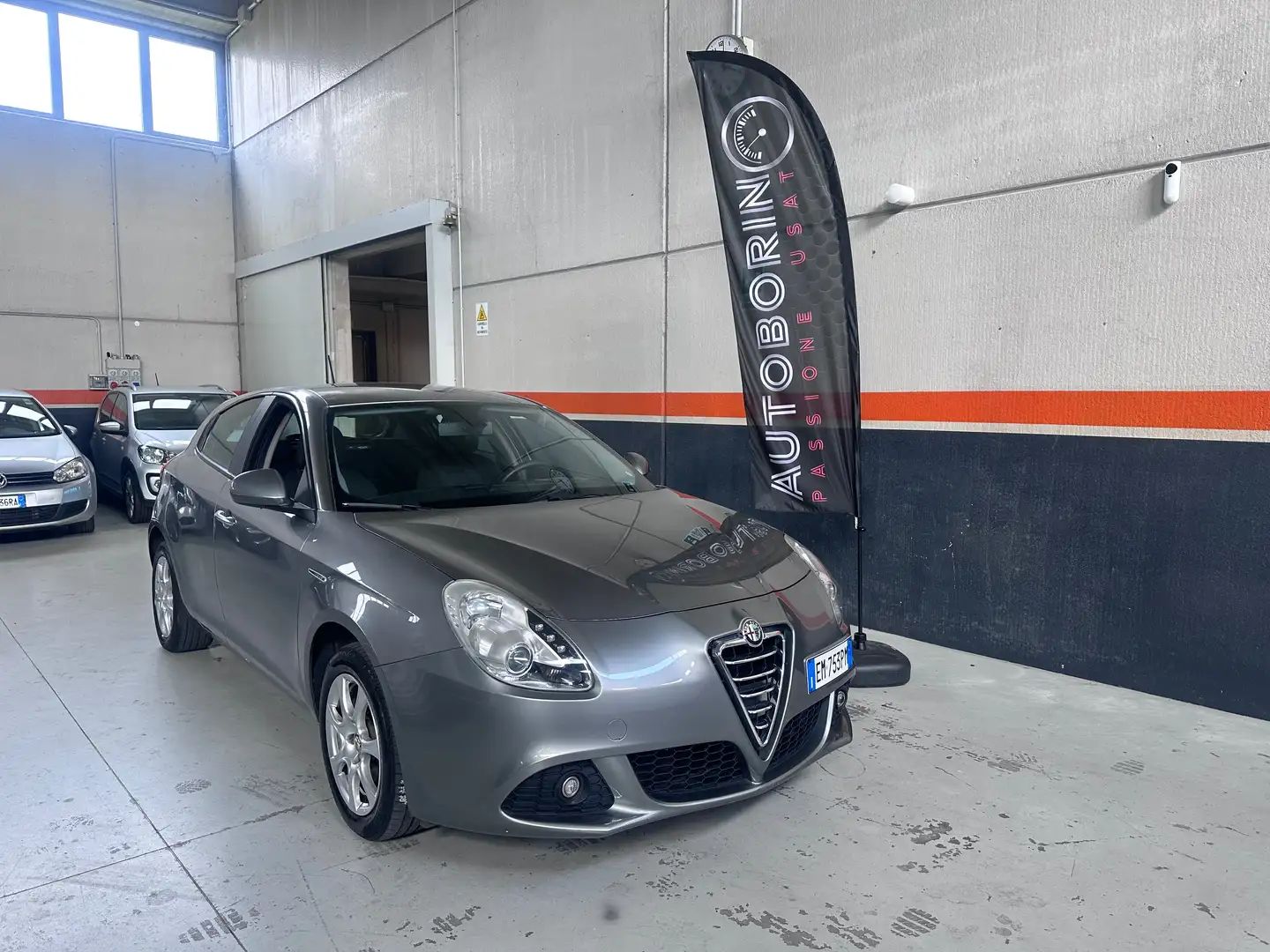 Alfa Romeo Giulietta Giulietta 1.4 t. Progression GPL Grijs - 1
