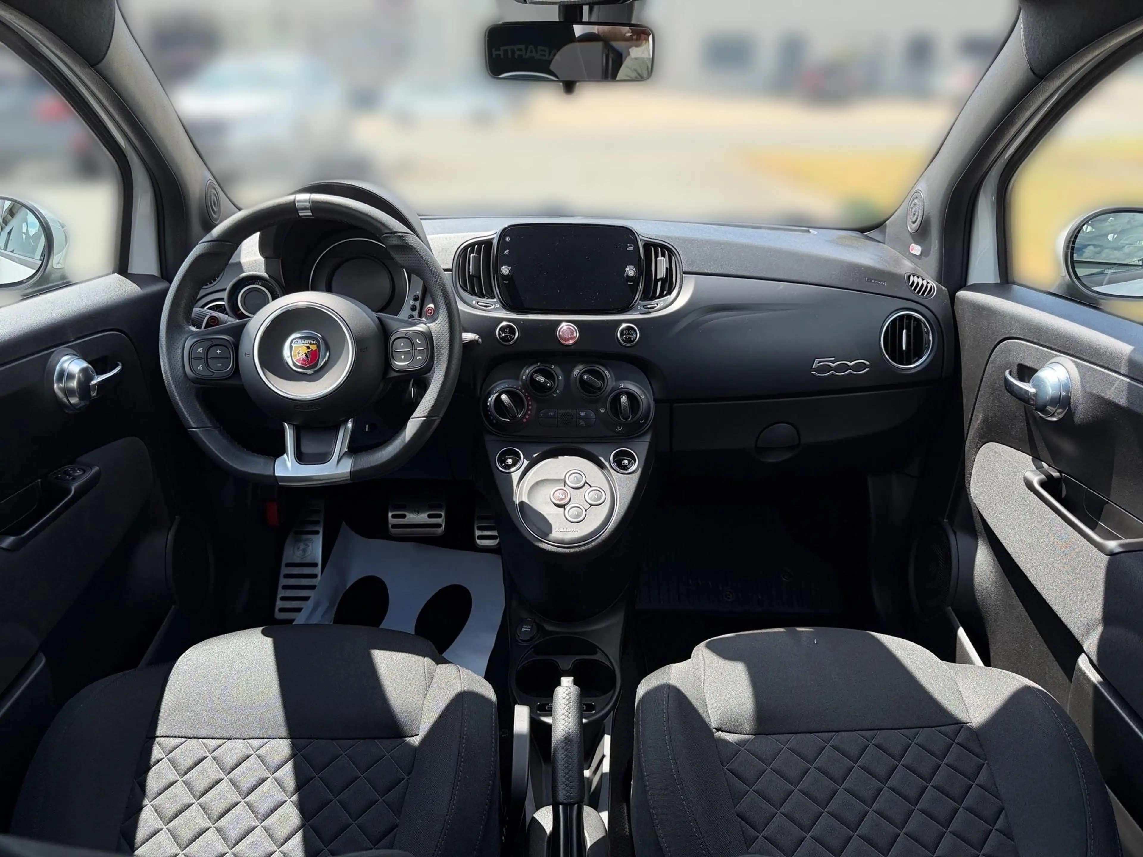 Abarth 595 1.4 T-Jet 16V beats Audio 121 kW (165 PS), Auto... — photo 10