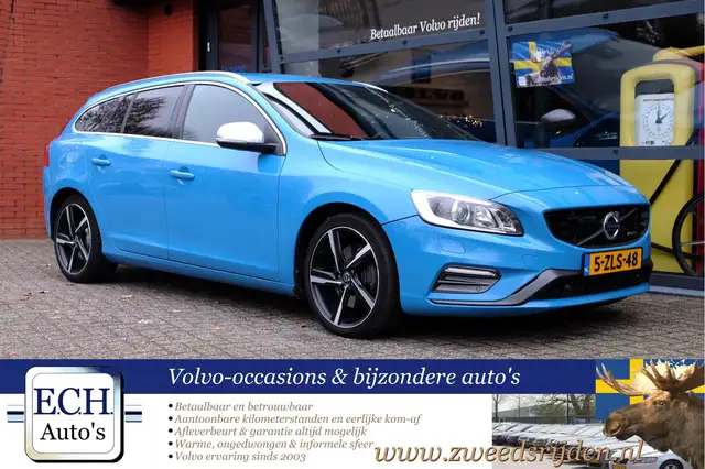 Volvo V60 Cross Country 2.4 D4 AWD Aut. R-Design, 5-cilinder, Rebel Blue,
