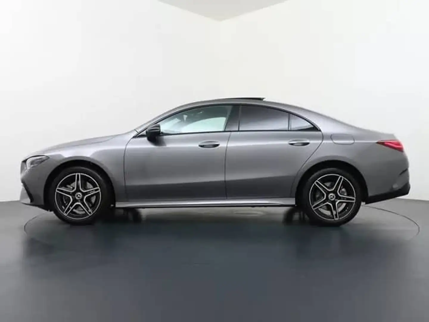Mercedes-Benz GLC 350 d 4Matic Medtronic AMG Line - 2