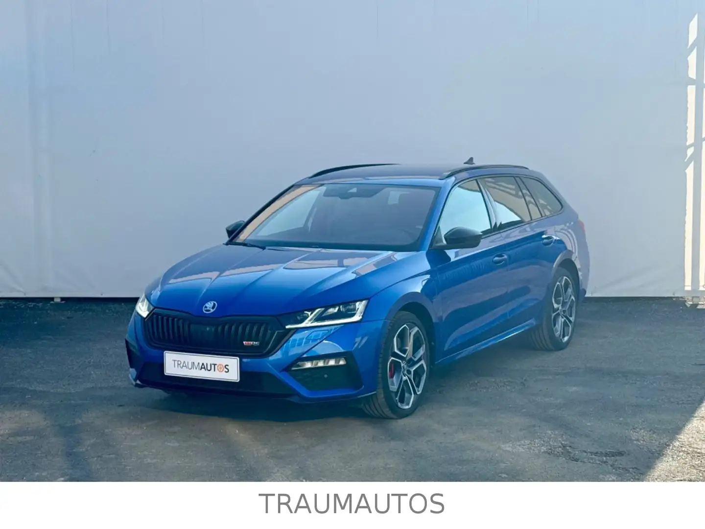 Skoda Octavia Combi RS iV 245PS*DCC*HEAD UP*AHK Blau - 1