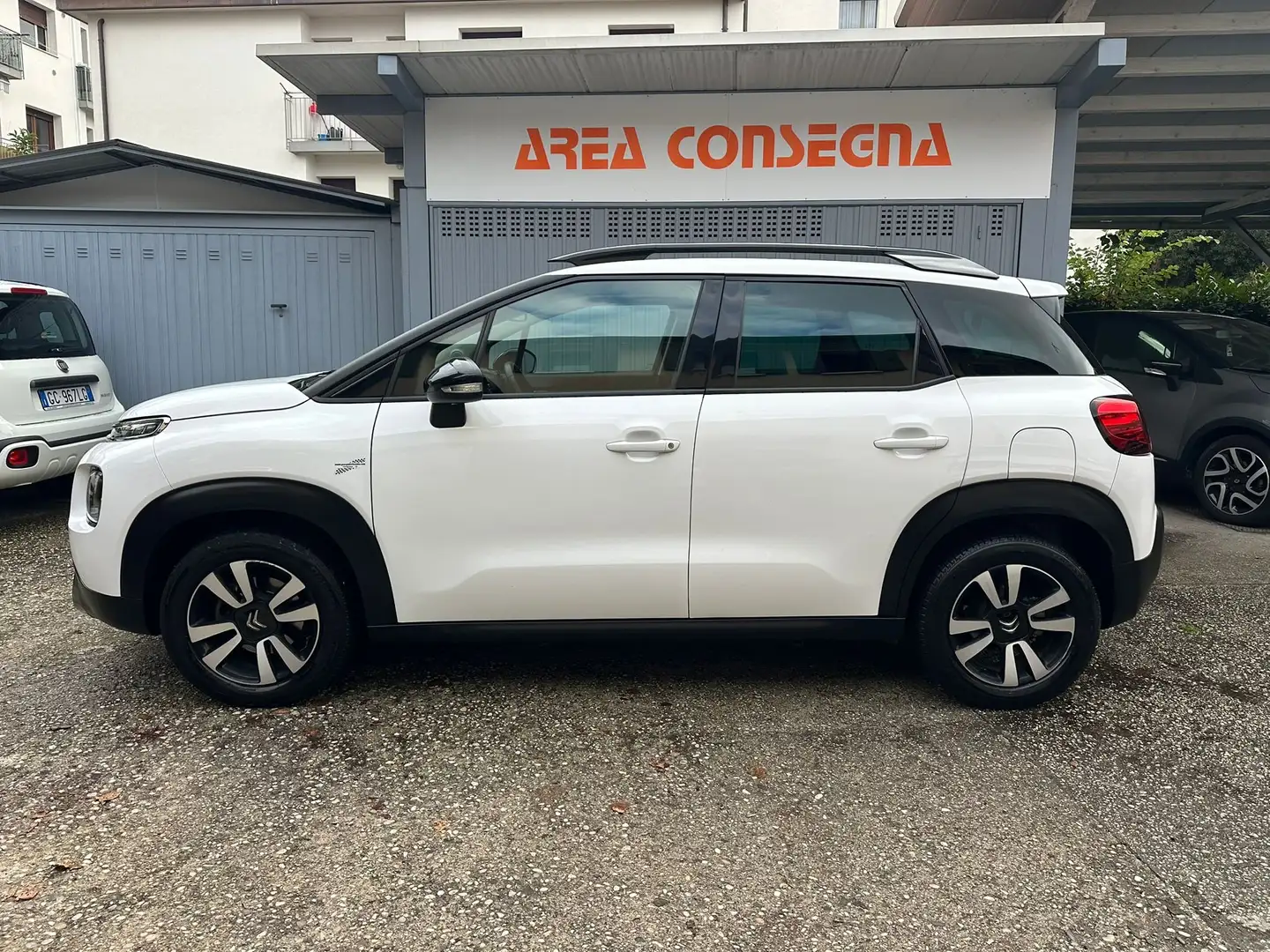 Citroen C3 Automatica! C3 Aircross 1.5 bluehdi Shine Bianco - 2