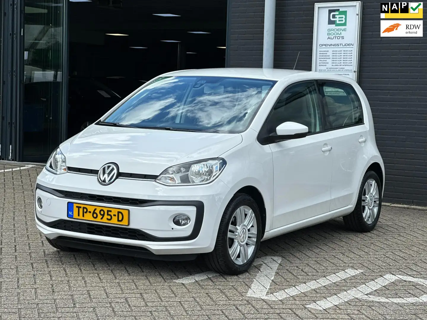 Volkswagen 1.0 BMT high up!/2E EIGENAAR/CRUISCONTROL/PDC/NL-A