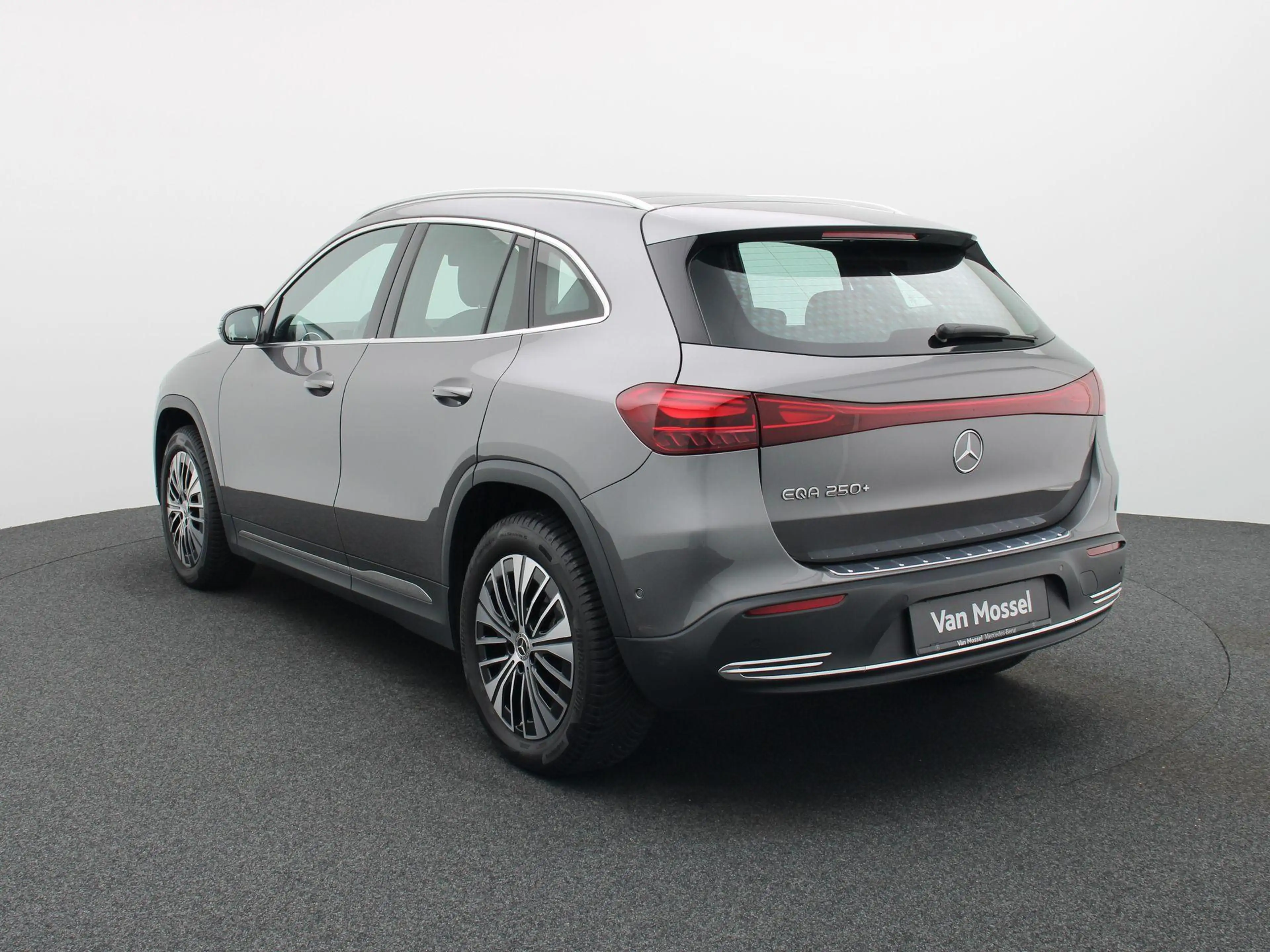 Mercedes-Benz EQA 250 250+ Business Line — photo 2