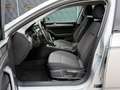 Volkswagen Passat Variant 2.0TDI/NAVI/SITZHEIZUNG/AHK/8FACH Silber - thumbnail 16