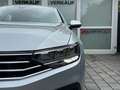 Volkswagen Passat Variant 2.0TDI/NAVI/SITZHEIZUNG/AHK/8FACH Silber - thumbnail 4