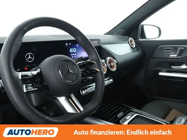 Mercedes-Benz EQA view 11