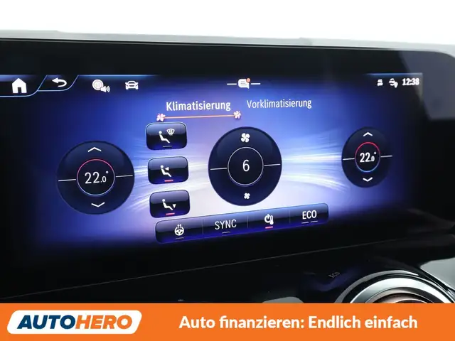 Mercedes-Benz EQA view 22