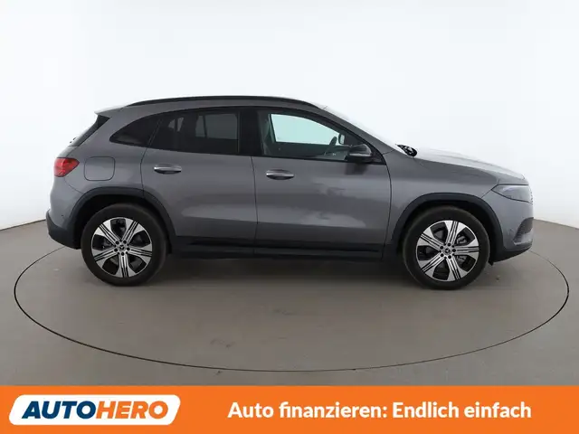 Mercedes-Benz EQA view 7