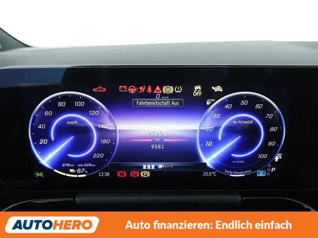 Mercedes-Benz EQA view 20