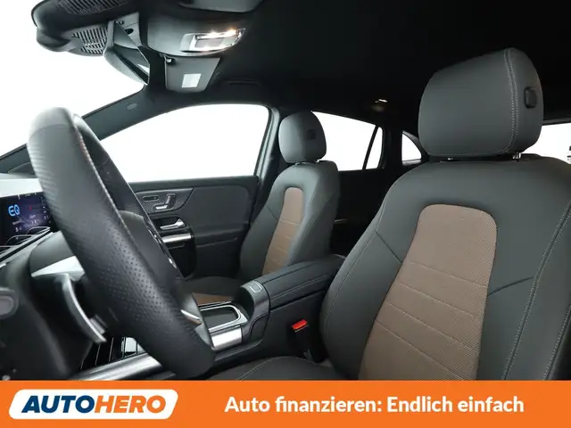Mercedes-Benz EQA view 10