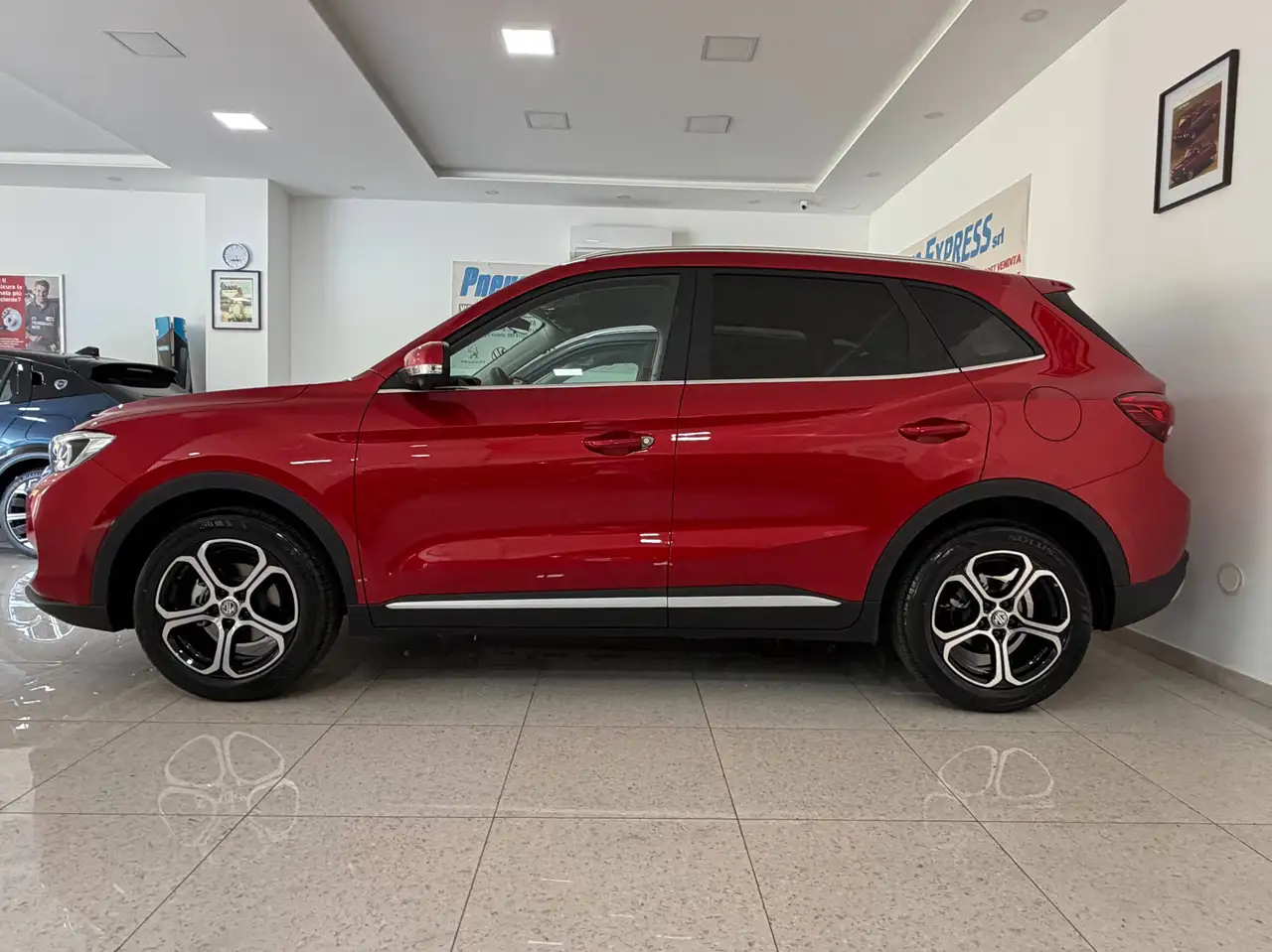 MG ZS