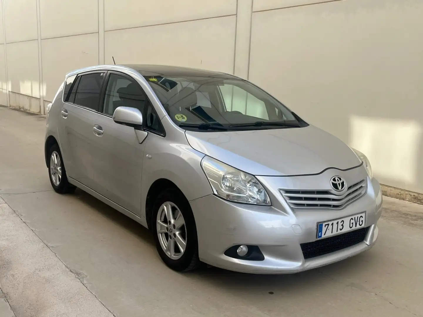 Toyota Verso 2.0D4D Active - 2