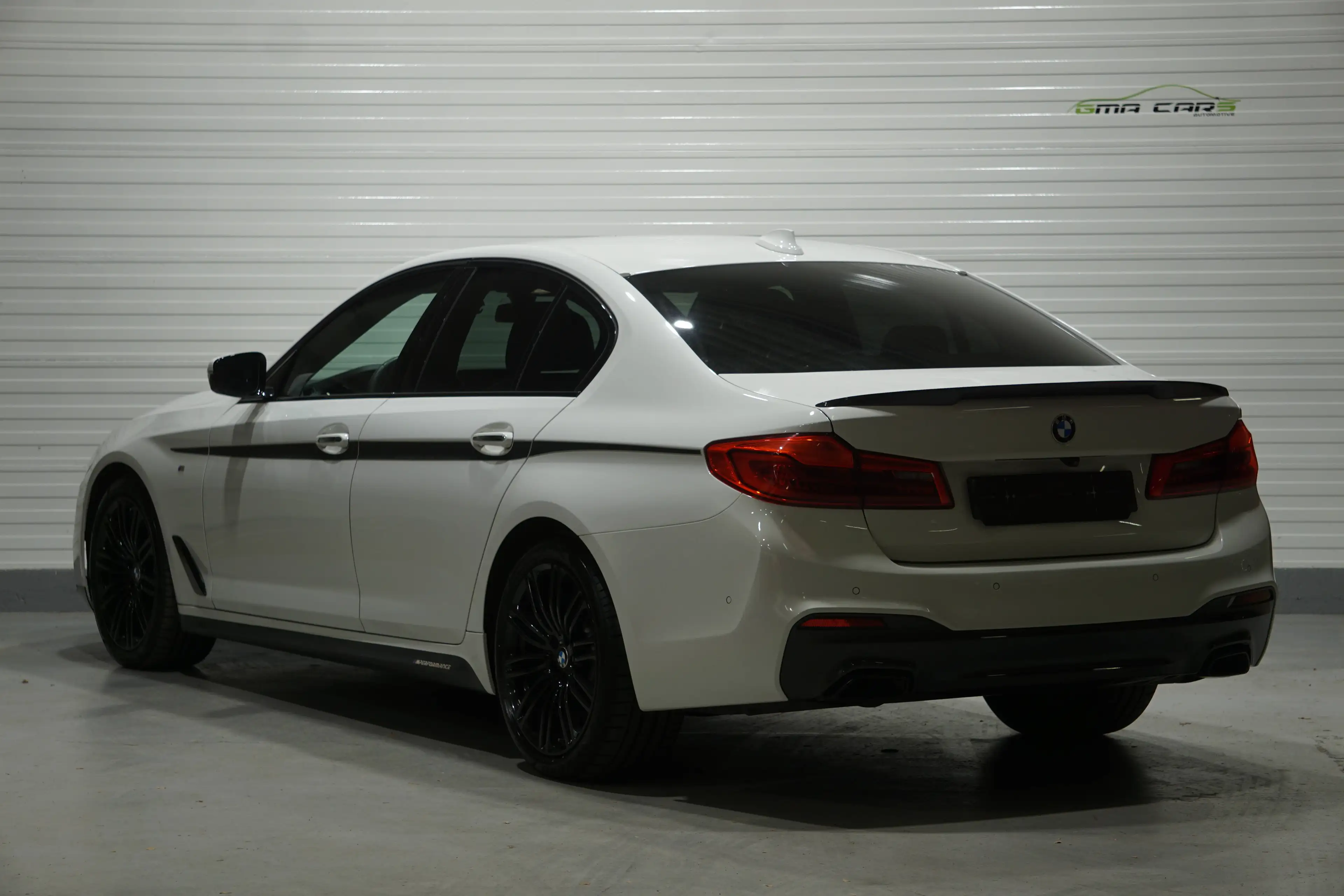 BMW 540 540 dXAS M-Pack-Navi-360°Cam-Keyless-Head-Up-DodeH-Memory-Carplay-Leder — photo 4
