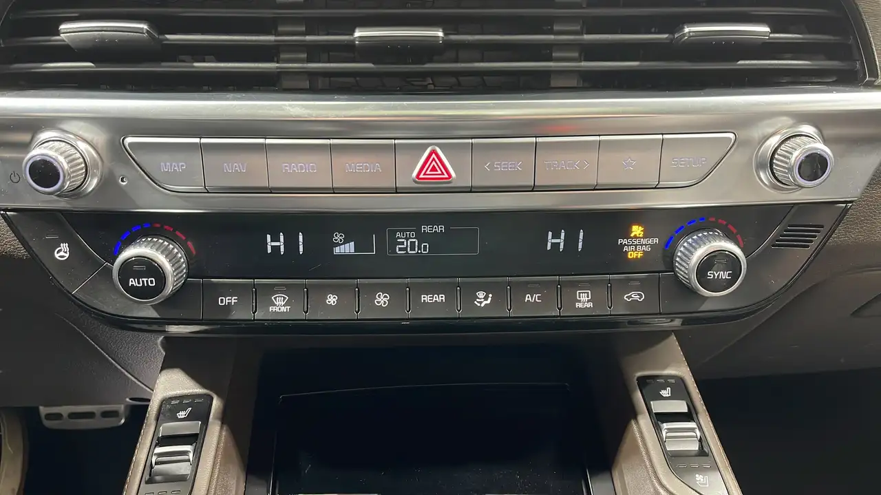 Kia Telluride снимка Kia Telluride