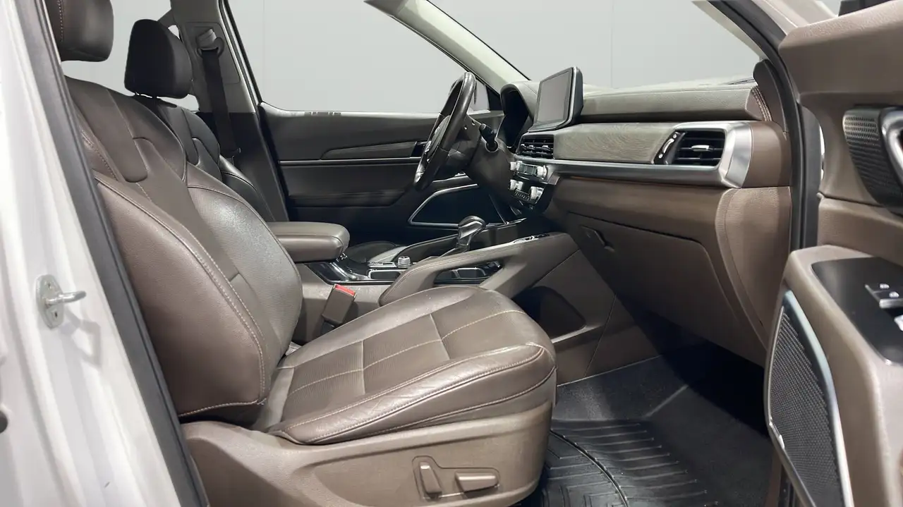 Kia Telluride снимка Kia Telluride