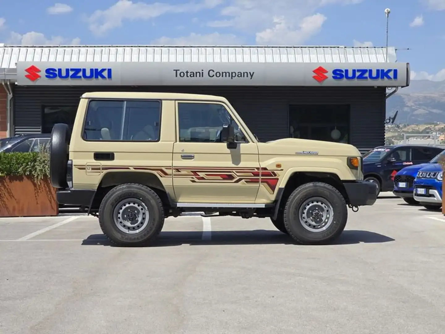 Toyota Land Cruiser GRJ 71 4.0B 271CV LX A/T Bianco - 2