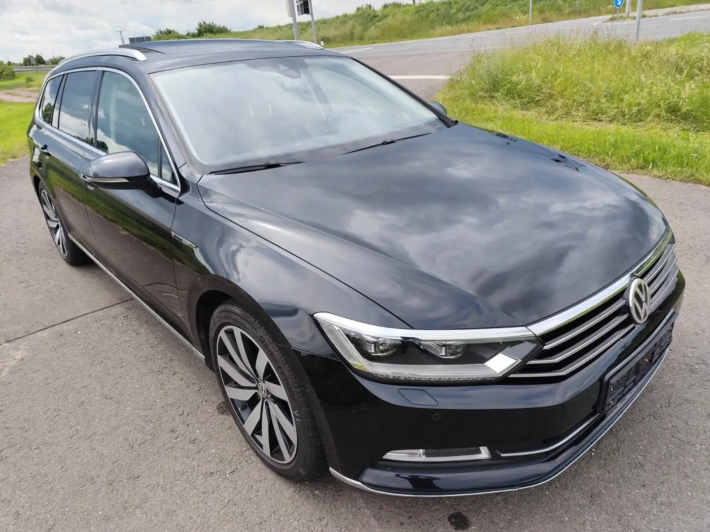 Volkswagen Passat Variant Highline BMT/Start-Stopp 4MotiSSR Noir - 1
